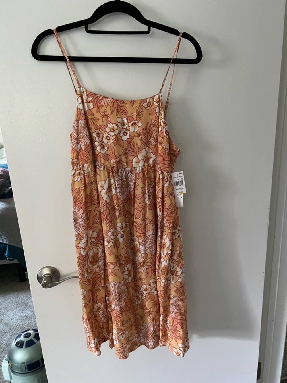 NWT Floral‎ Spaghetti Strap Sundress in Cream and Orange Size Medium